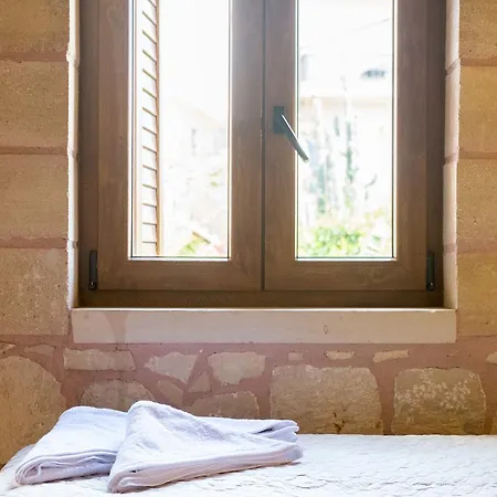 Traditional Elegant Cretan Stone For Families Hébergement de vacances *